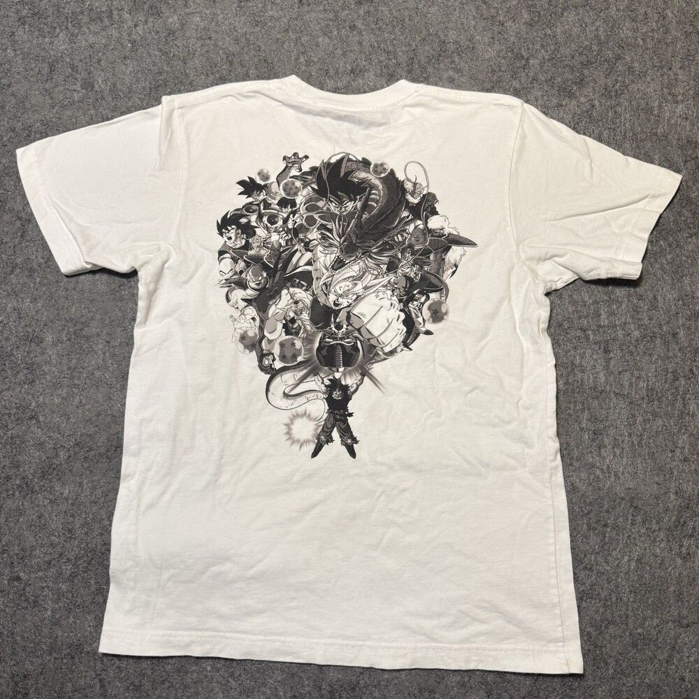 Uniqlo Dragon Ball Z Shirt Mens Medium Kosuke Kawamura Collage Goku Shenron UT